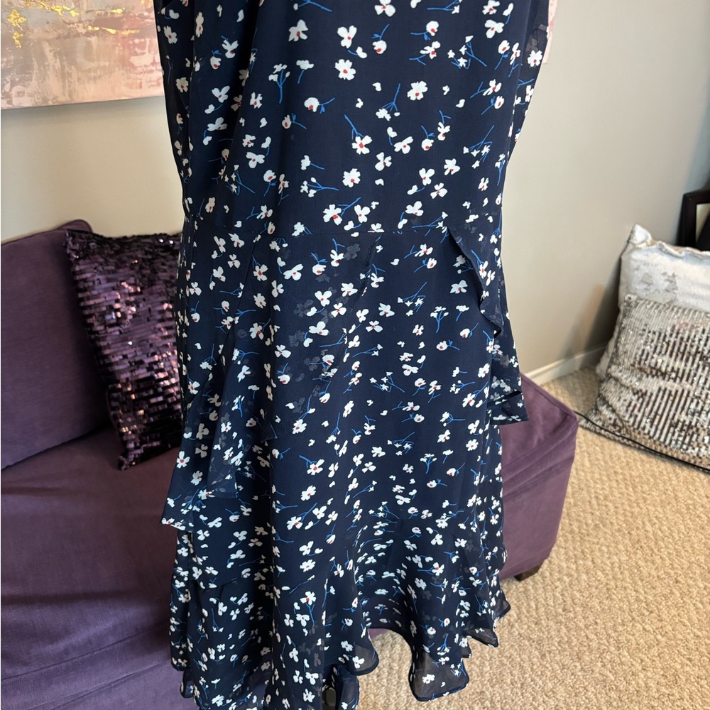 Banana Republic Navy‎ Dress Floral Spaghetti Strap with Ruffle Skirt Size M - Picture 3 of 11
